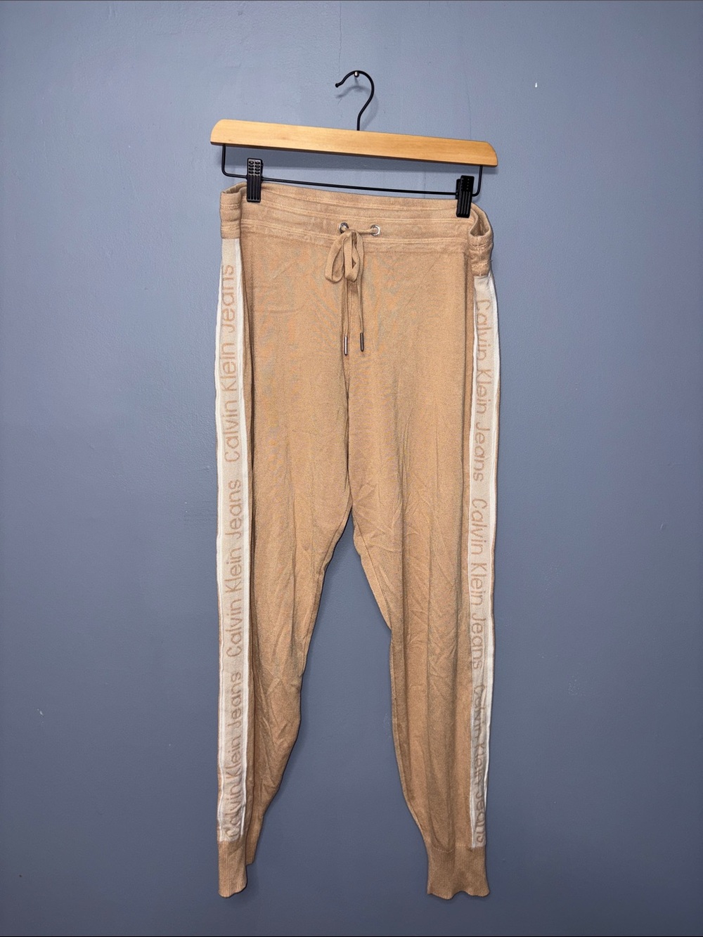 Calvin Klein Jeans | Beige Logo Sweatpants